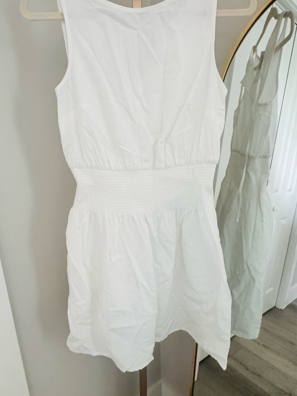Universal Thread White Sleeveless Smocked Waist Mini Dress S